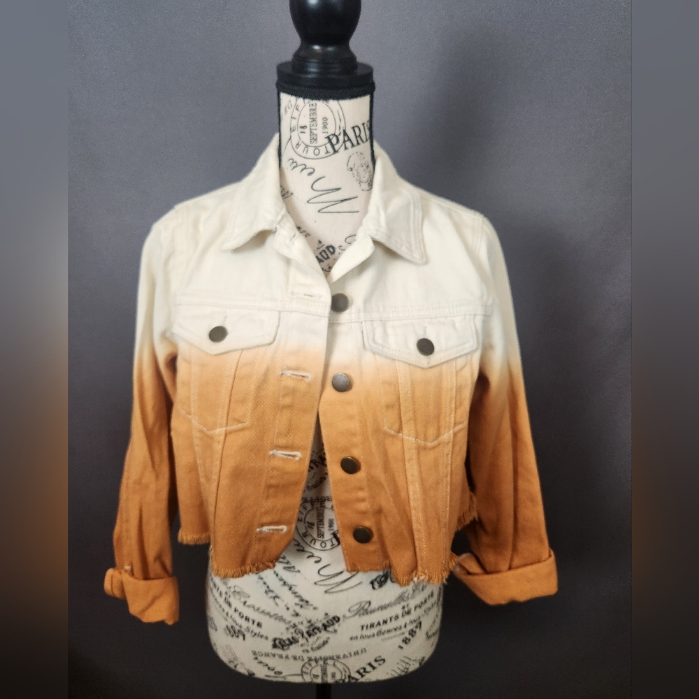 Forever 21 Small Dip Dyed Denim Crop Jacket